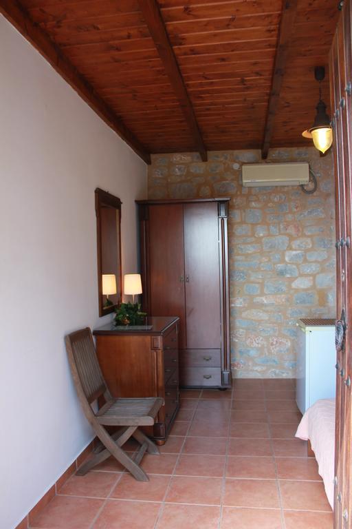Lalloudes Seaside Bed & Breakfast Exo Nimfion