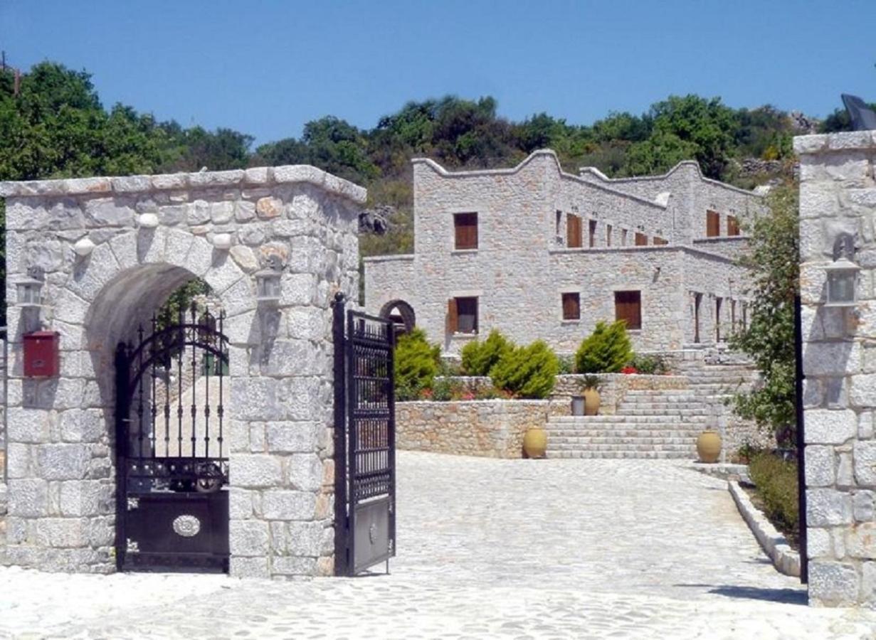 Lalloudes Seaside